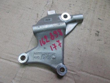 Кронштейн генератора MERCEDES-BENZ C-класс W205/S205/C205/A205 (2014 - 2018) — Разборка Мерседес