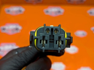 Разъем MERCEDES-BENZ C-класс W203/S203/CL203 (2000 - 2004) &mdash; Разборка Мерседес