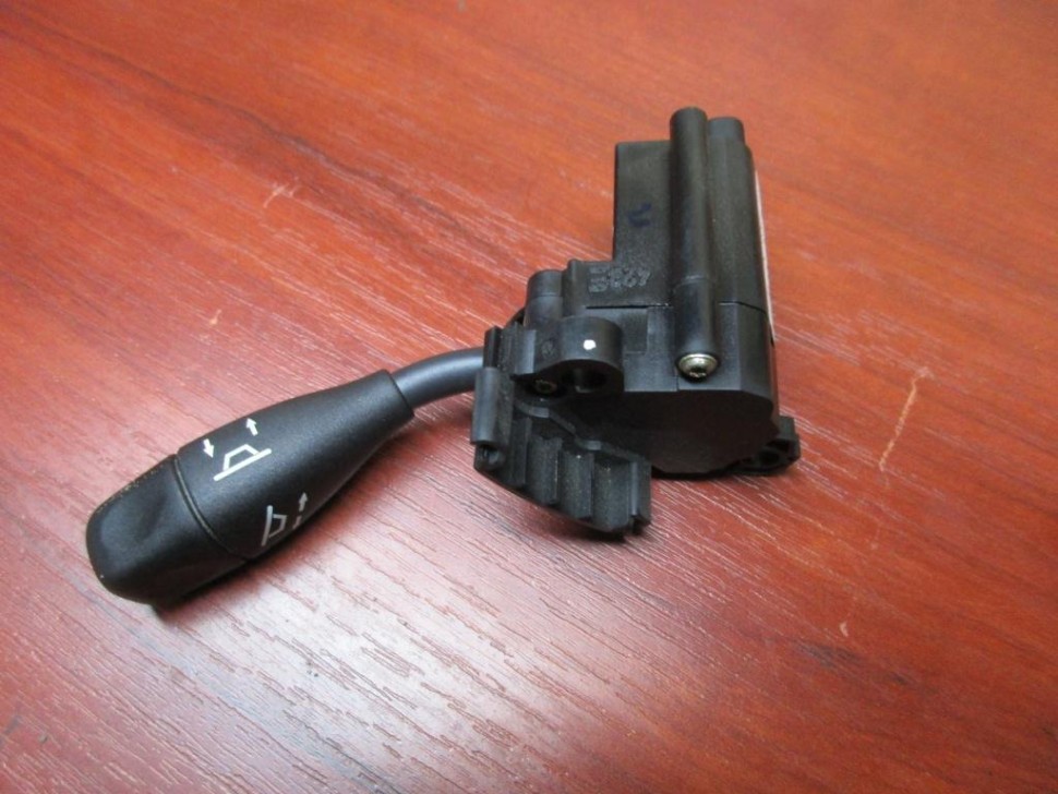 Переключатель рулевой колонки MERCEDES-BENZ S-класс W220 рестайлинг (2002 - 2005) фото 1 — Разборка Мерседес