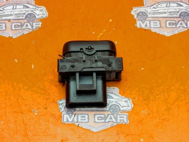 Кнопка обогрева сидений MERCEDES-BENZ M-класс W163 рестайлинг (2001 - 2005) — Разборка Мерседес