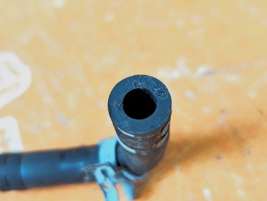 Трубка вентиляции MERCEDES-BENZ GLC-класс X253 рестайлинг (2019 - 2025) &mdash; Разборка Мерседес