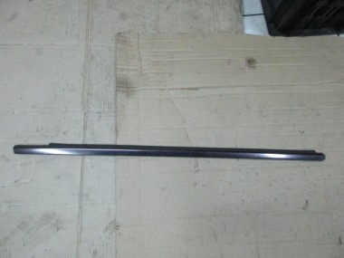 Молдинг стекла двери MERCEDES-BENZ E-класс W211/S211 (2002 - 2006) — Разборка Мерседес