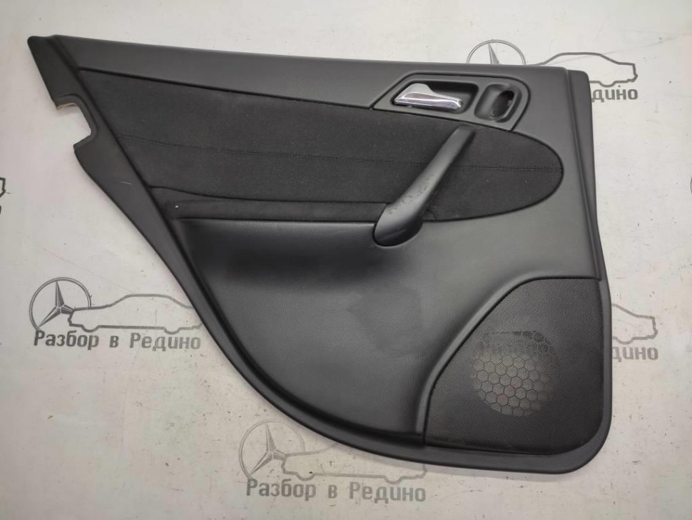Карта двери задняя левая MERCEDES-BENZ C-класс W203/S203/CL203 рестайлинг (2004 - 2008) фото 1 — Разборка Мерседес