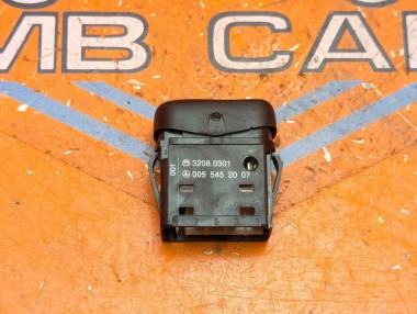 Кнопка MERCEDES-BENZ V-класс W638/W639 (1996 - 2003) V 220 2.1 D AT (122 л.с.) &mdash; Разборка Мерседес