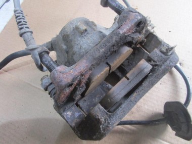 Суппорт передний правый MERCEDES-BENZ E-класс W124/S124/C124/A124 (1984 - 1997) — Разборка Мерседес