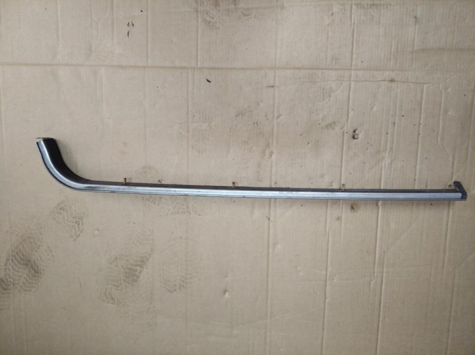 Шина скольжения сдвижной двери MERCEDES-BENZ Vito W638 (1996 - 2003) фото 1 — Разборка Мерседес