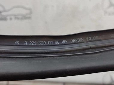 Уплотнитель моторного отсека MERCEDES-BENZ S-класс W221 (2005 - 2009) — Разборка Мерседес