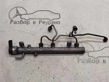 Рампа топливная MERCEDES-BENZ S-класс W221 (2005 - 2009) — Разборка Мерседес