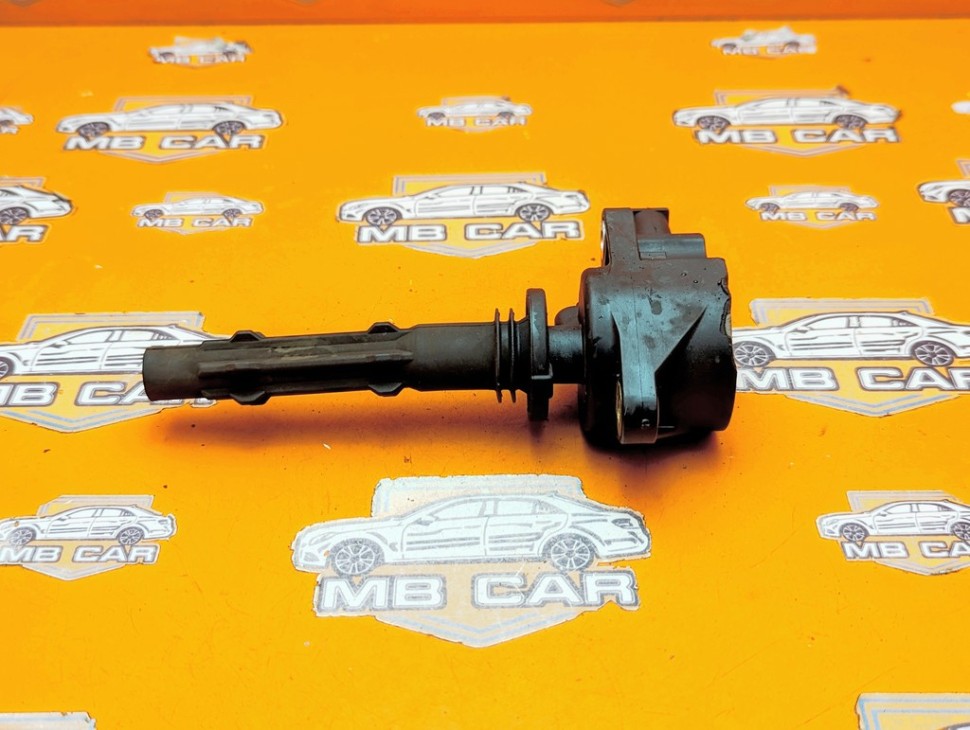 Катушка зажигания MERCEDES-BENZ C-класс W204/S204 (2006 - 2011) фото 1 — Разборка Мерседес