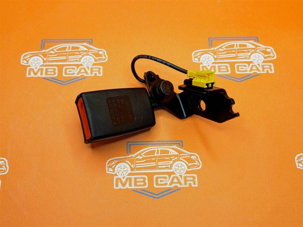Замок ремня безопасности MERCEDES-BENZ E-класс W212/S212/C207/A207 рестайлинг (2013 - 2016) фото 1 — Разборка Мерседес