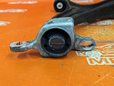 Рычаг передний нижний левый MERCEDES-BENZ M-класс W164 (2005 - 2008) — Разборка Мерседес