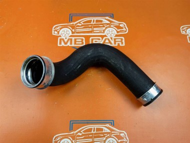 Патрубок интеркулера MERCEDES-BENZ E-класс W211/S211 (2002 - 2006) — Разборка Мерседес
