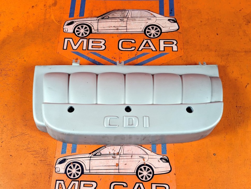 Крышка двигателя декоративная MERCEDES-BENZ S-класс W220 (1998 - 2005) S 320 CDI 3.2 AT (197 л.с.) фото 1 &mdash; Разборка Мерседес