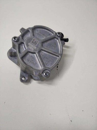 Насос вакуумный MERCEDES-BENZ A-класс W177 (2018 - 2023) — Разборка Мерседес