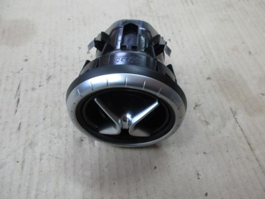 Воздуховод центральный MERCEDES-BENZ CLA-класс C117/X117 рестайлинг (2016 - 2019) — Разборка Мерседес