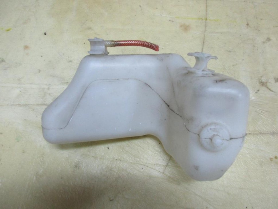 Бачок омывателя фар MERCEDES-BENZ CLS-класс C219 (2004 - 2008) фото 1 — Разборка Мерседес