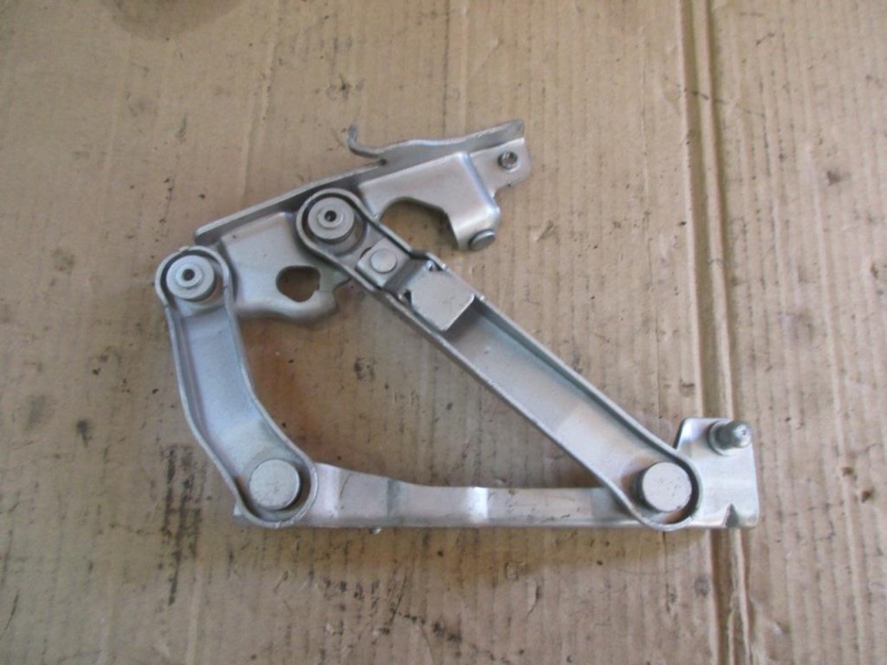 Петля капота MERCEDES-BENZ S-класс W220 рестайлинг (2002 - 2005) фото 1 — Разборка Мерседес