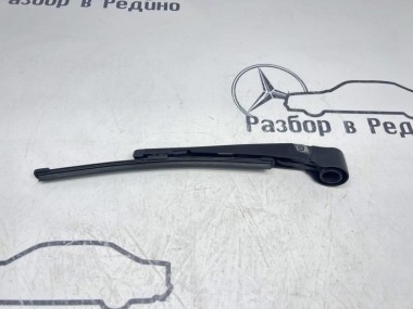 Поводок дворников MERCEDES-BENZ A-класс W176 (2012 - 2015) — Разборка Мерседес