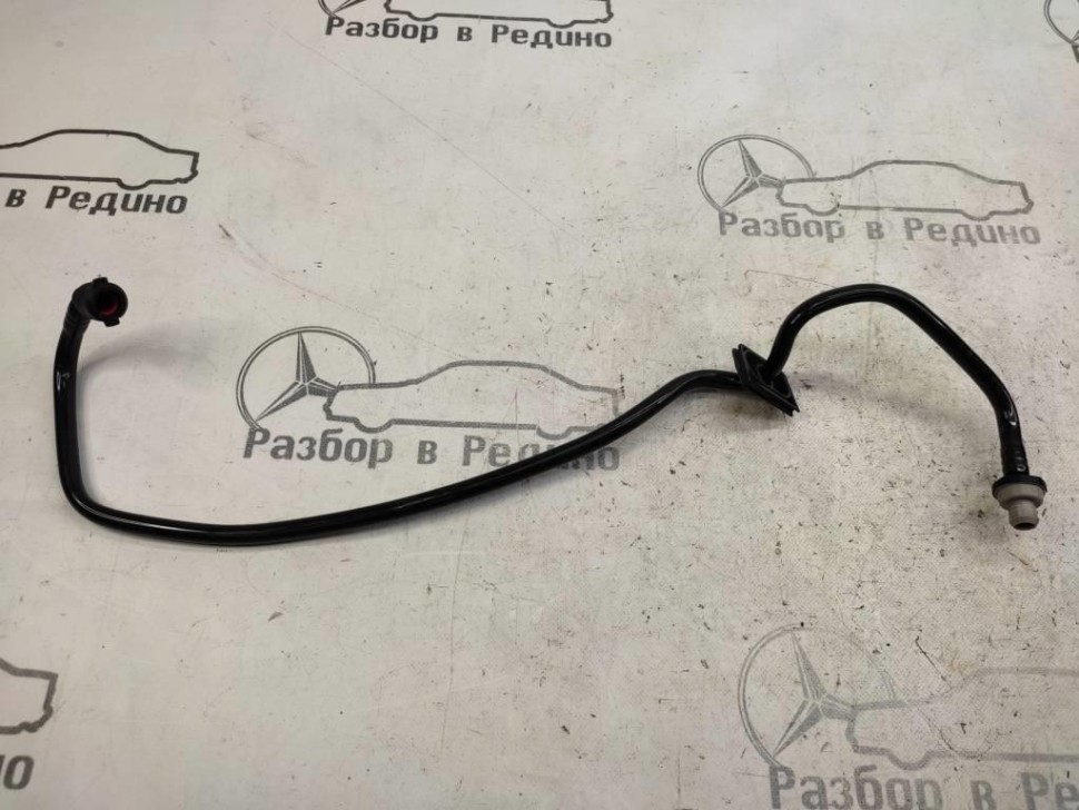 Трубка вакуумная MERCEDES-BENZ S-класс W221 (2005 - 2009) фото 1 — Разборка Мерседес