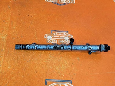 Рампа топливная MERCEDES-BENZ C-класс W203/S203/CL203 (2000 - 2004) — Разборка Мерседес