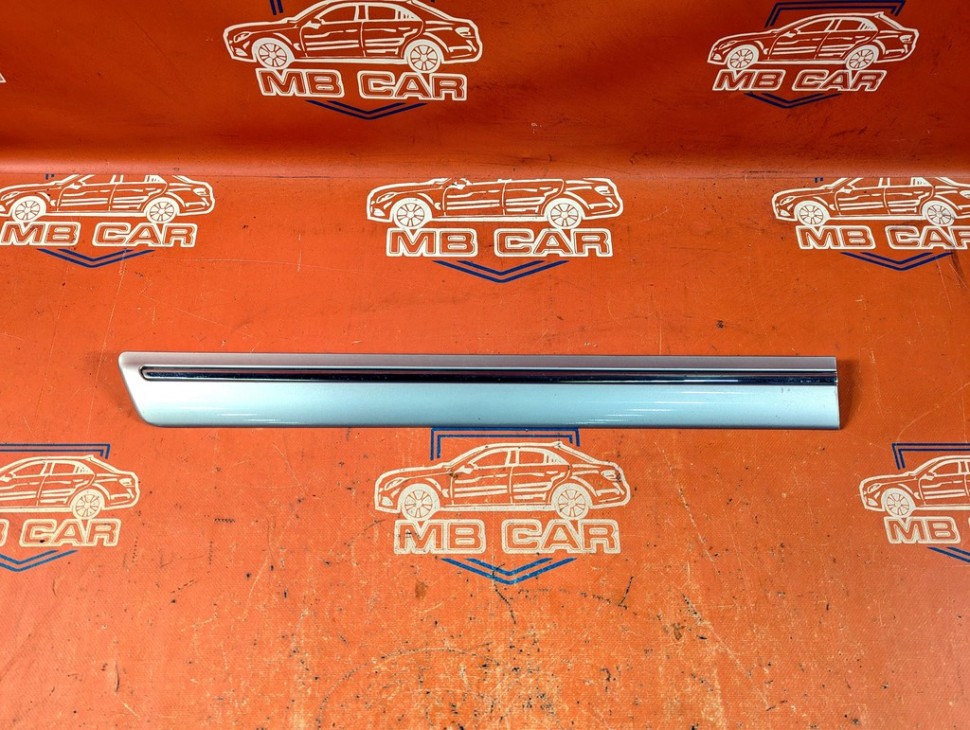 Молдинг двери MERCEDES-BENZ E-класс W210/S210 рестайлинг (1999 - 2003) фото 1 — Разборка Мерседес
