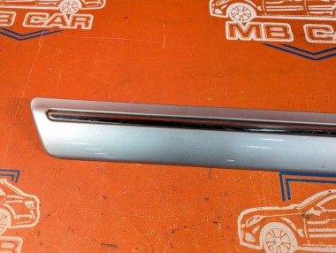 Молдинг двери MERCEDES-BENZ E-класс W210/S210 рестайлинг (1999 - 2003) — Разборка Мерседес