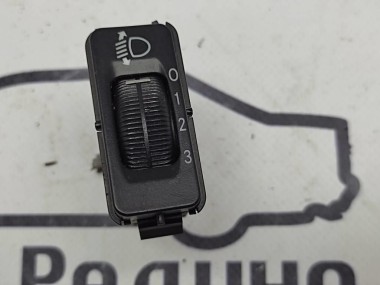 Кнопка корректора фар MERCEDES-BENZ M-класс W163 рестайлинг (2001 - 2005) — Разборка Мерседес