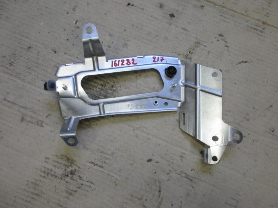 Кронштейн крепления ЭБУ MERCEDES-BENZ S-класс W222/C217/A217 (2013 - 2017) фото 1 — Разборка Мерседес