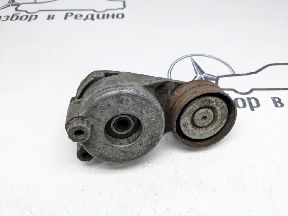 Натяжитель ремня MERCEDES-BENZ E-класс W211/S211 (2002 - 2006) фото 1 — Разборка Мерседес