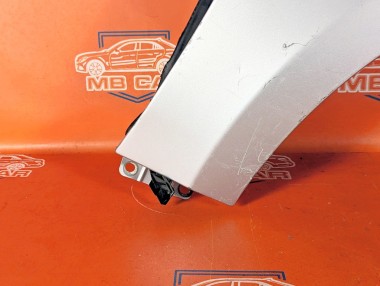 Крыло переднее правое MERCEDES-BENZ M-класс W164 рестайлинг (2008 - 2011) &mdash; Разборка Мерседес