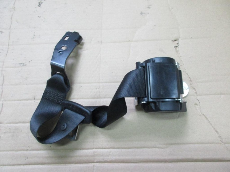 Ремень безопасности задний центральный MERCEDES-BENZ E-класс W213/S213/C238/A238 (2016 - 2021) фото 1 — Разборка Мерседес