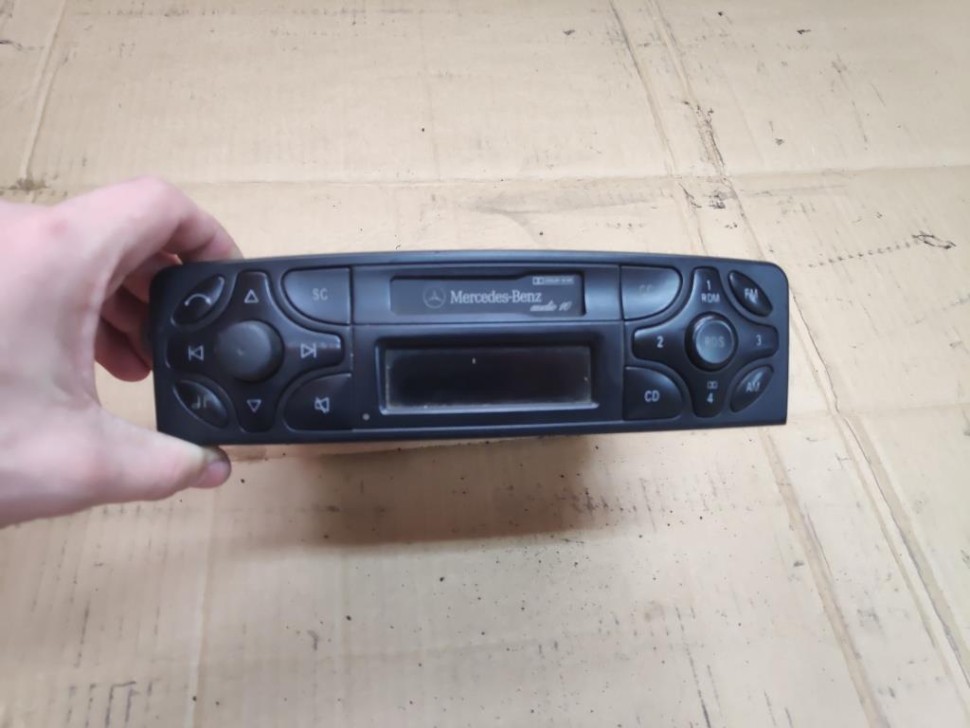 Магнитола MERCEDES-BENZ CLK-класс C209/W209 (2002 - 2005) фото 1 — Разборка Мерседес