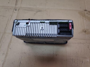 Магнитола MERCEDES-BENZ CLK-класс C209/W209 (2002 - 2005) — Разборка Мерседес