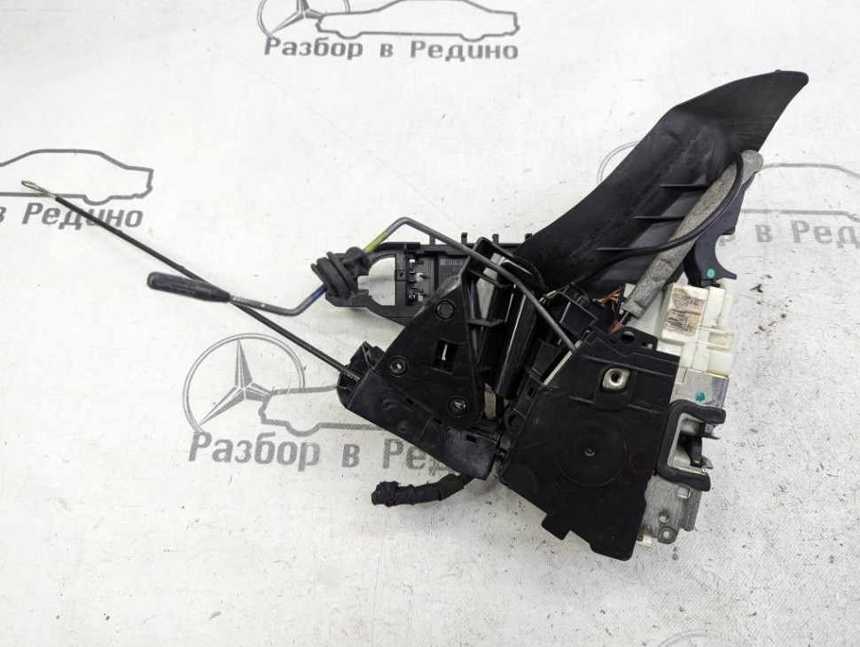 Замок двери передней правой MERCEDES-BENZ M-класс W164 (2005 - 2008) фото 1 — Разборка Мерседес