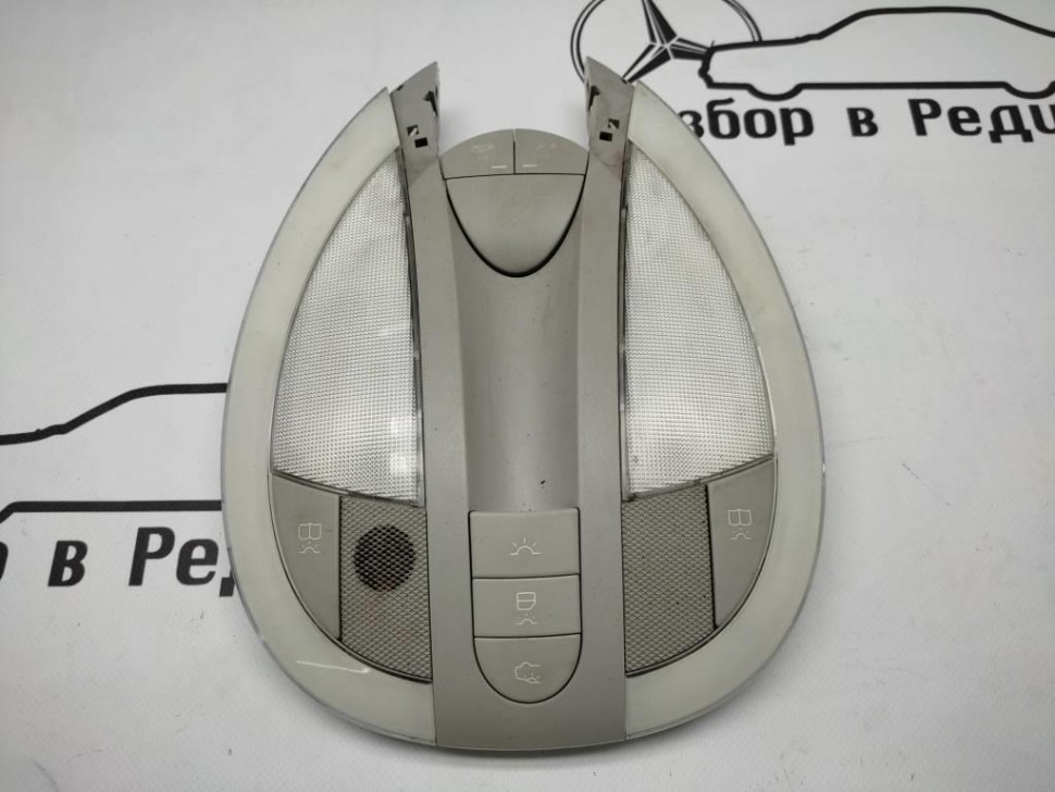 Плафон салона MERCEDES-BENZ CLS-класс C219 (2004 - 2008) фото 1 — Разборка Мерседес