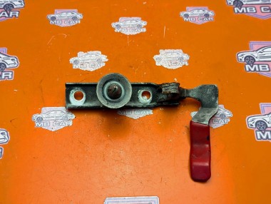 Замок капота MERCEDES-BENZ V-класс W639 (2003 - 2014) &mdash; Разборка Мерседес