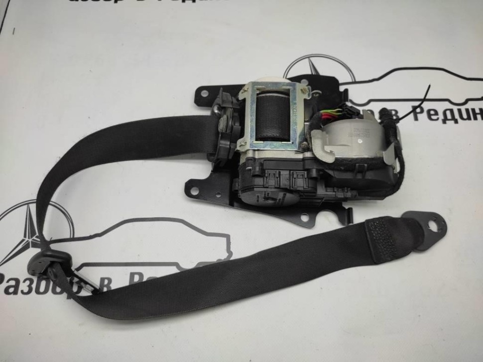Ремень безопасности передний правый MERCEDES-BENZ S-класс W220 рестайлинг (2002 - 2005) фото 1 — Разборка Мерседес