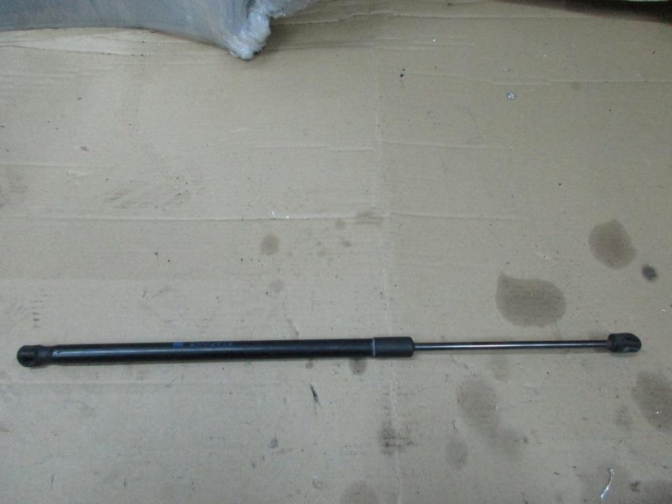 Амортизатор капота MERCEDES-BENZ E-класс W212/S212/C207/A207 рестайлинг (2013 - 2016) фото 1 — Разборка Мерседес