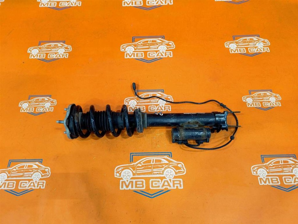 Стойка передняя MERCEDES-BENZ C-класс AMG W205/S205/C205/A205 (2014 - 2018) фото 1 — Разборка Мерседес