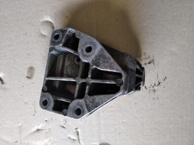 Лапа правая MERCEDES-BENZ M-класс W163 рестайлинг (2001 - 2005) — Разборка Мерседес