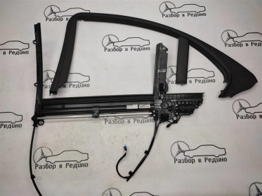 Шторка задней двери MERCEDES-BENZ S-класс W222/C217/A217 (2013 - 2017) — Разборка Мерседес