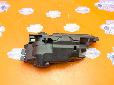 Ручка открытия багажника MERCEDES-BENZ C-класс W203/S203/CL203 (2000 - 2004) &mdash; Разборка Мерседес