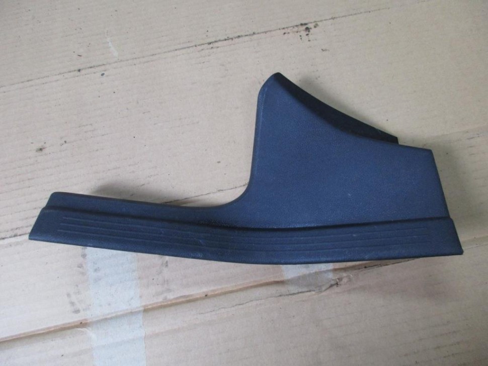 Накладка порога внутренняя MERCEDES-BENZ E-класс W212/S212/C207/A207 (2009 - 2013) фото 1 — Разборка Мерседес