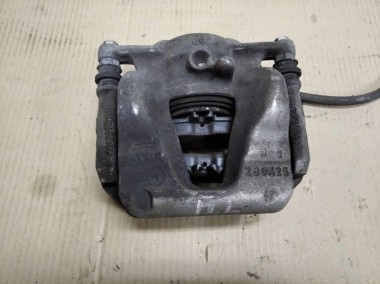 Суппорт передний левый MERCEDES-BENZ B-класс W246 рестайлинг (2014 - 2018) — Разборка Мерседес