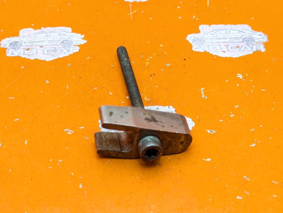 Кронштейн крепления форсунок MERCEDES-BENZ M-класс W166 (2011 - 2015) фото 1 &mdash; Разборка Мерседес