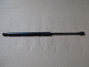 Амортизатор крышки багажника MERCEDES-BENZ C-класс W204/S204 (2006 - 2011) — Разборка Мерседес