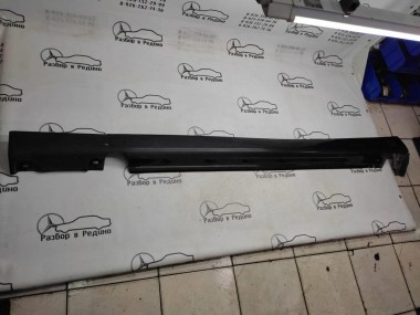 Порог пластиковый левый MERCEDES-BENZ S-класс W220 рестайлинг (2002 - 2005) — Разборка Мерседес