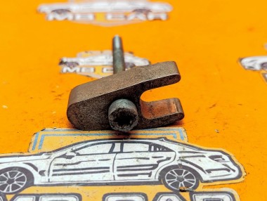 Кронштейн крепления форсунок MERCEDES-BENZ M-класс W164 (2005 - 2008) &mdash; Разборка Мерседес