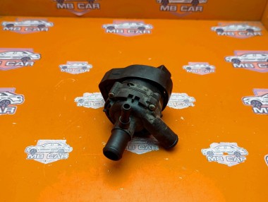 Насос циркуляционный MERCEDES-BENZ C-класс W204/S204 (2006 - 2011) — Разборка Мерседес