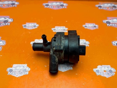 Насос циркуляционный MERCEDES-BENZ C-класс W204/S204 (2006 - 2011) — Разборка Мерседес